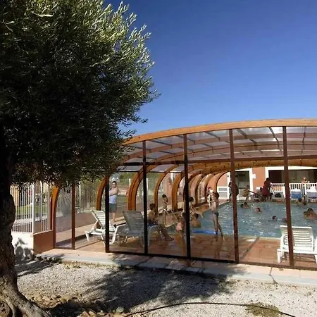 Maison De Au Sein D'un Complexe Loisir بزييه